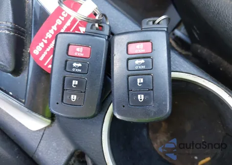 2018 Toyota Corolla Se z USA, uszkodzony, nr VIN 2T1BURHE4JC990014